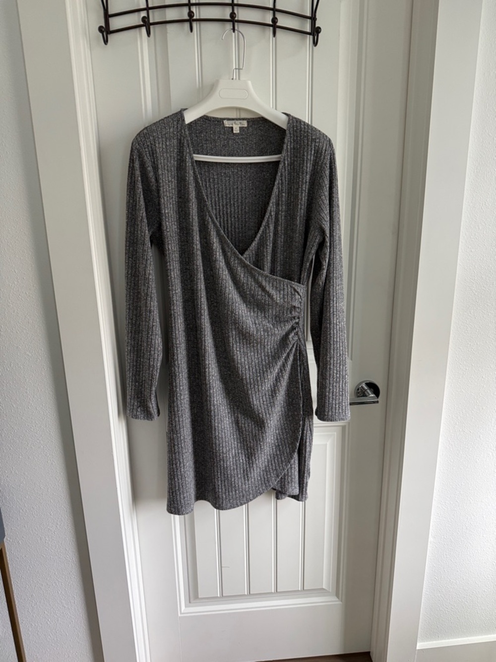 nine britton Ribbed Wrap Mini Dress in Gray XL